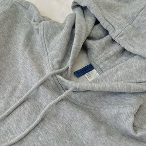 H&M® DIVIDED WOMEN'S BLANK DRAWSTRING HOODIE.